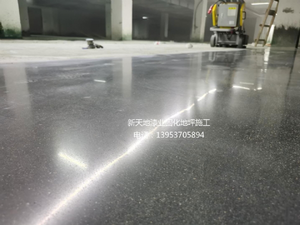 車庫地坪漆施工方案和價格？